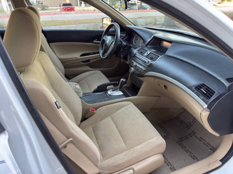 2011 Honda Accord LX-P