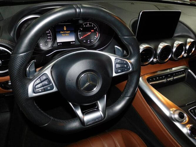 2017 Mercedes-Benz AMG GT