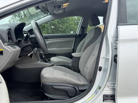 2018 Hyundai Elantra SEL