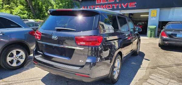 2019 Kia Sedona