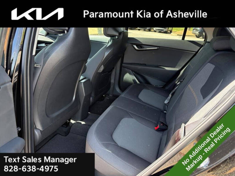 2026 Kia Niro LX