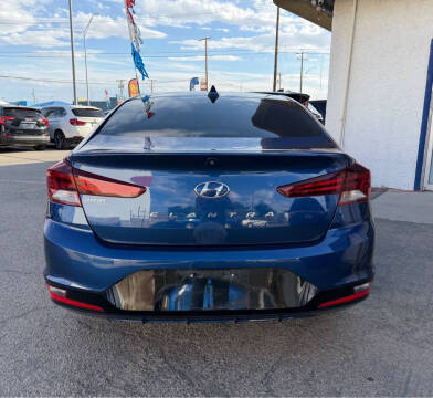 2020 Hyundai Elantra