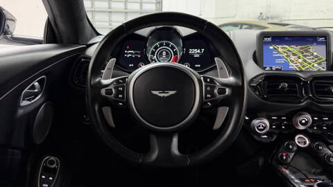 2019 Aston Martin Vantage