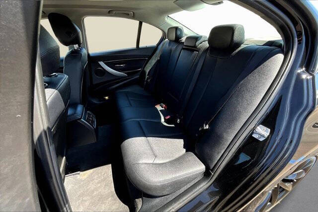 2018 BMW 3 Series 320i