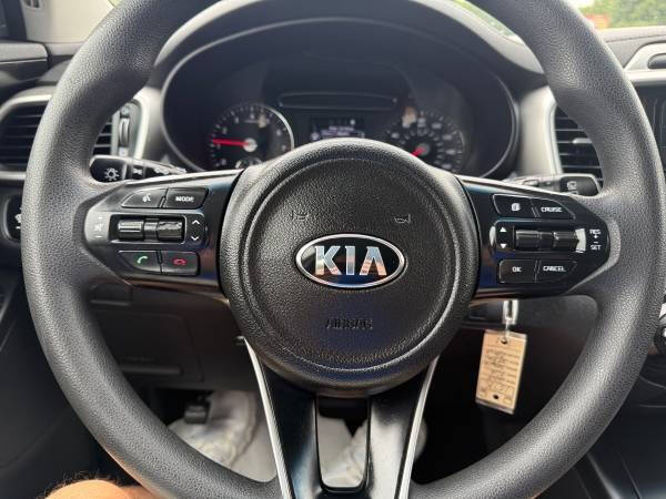 2018 Kia Sorento LX V6