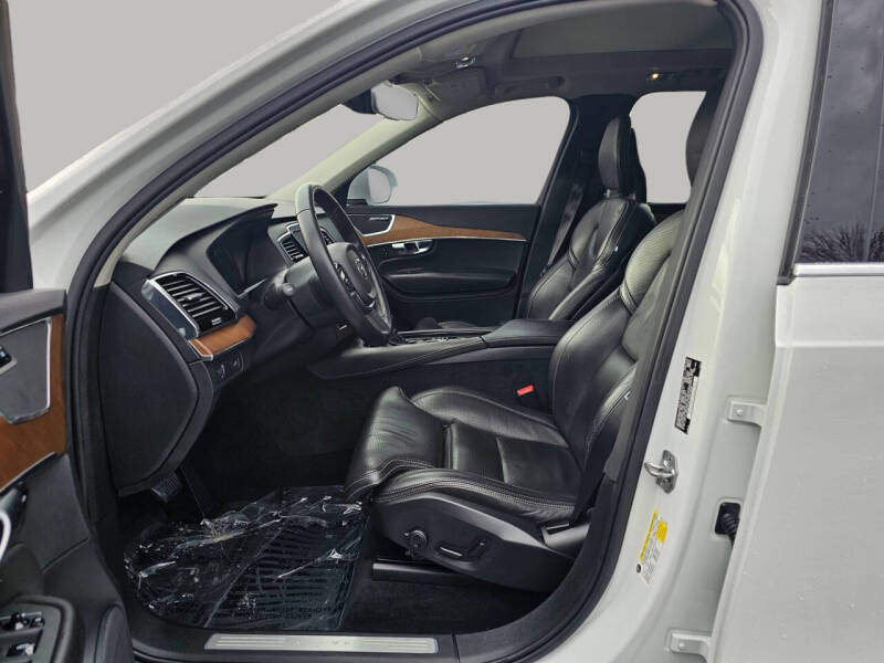 2017 Volvo XC90 T6 Inscription