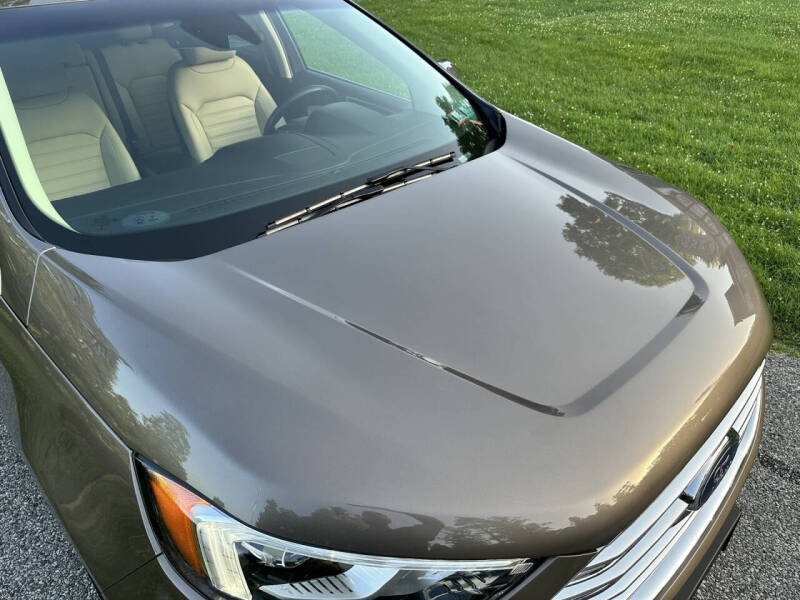 2019 Ford Edge SEL