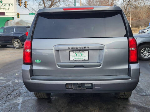 2019 Chevrolet Suburban LT