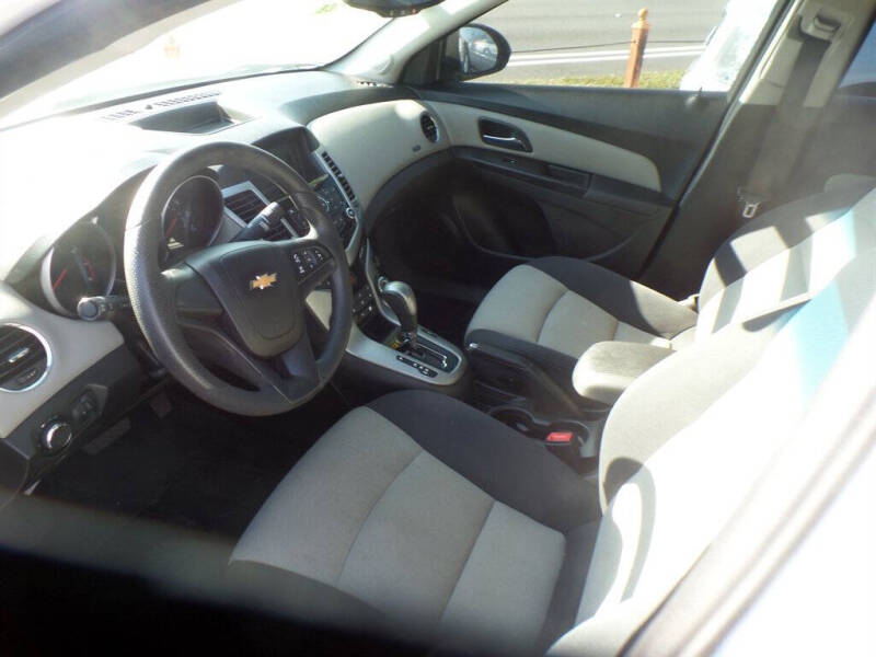 2014 Chevrolet Cruze LS Auto