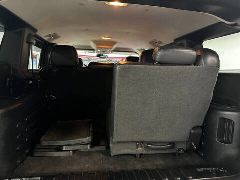 2005 HUMMER H2 Lux Series