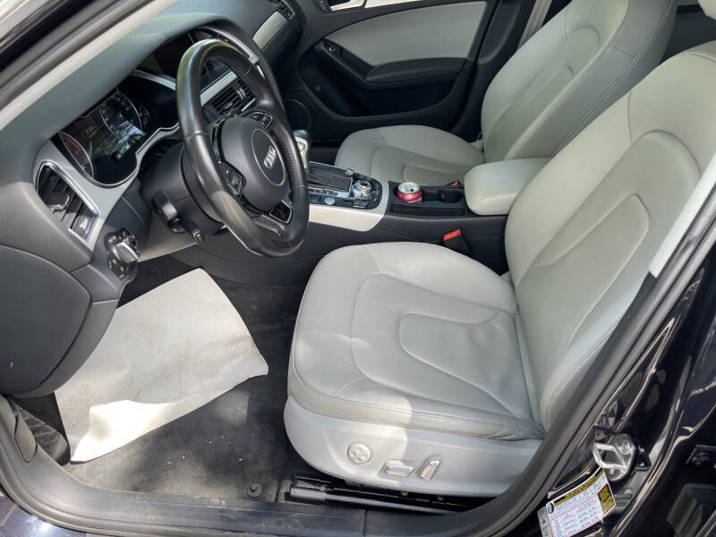 2016 Audi A4 2.0T quattro Premium Plus