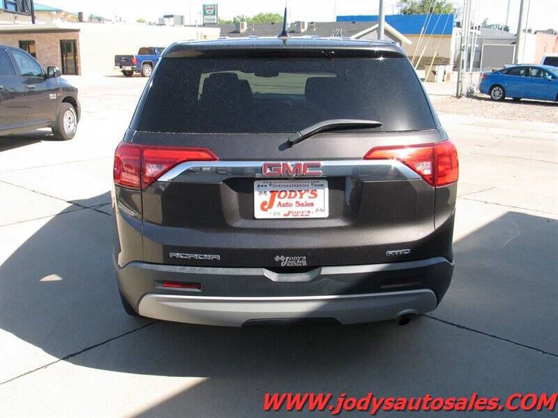 2018 GMC Acadia SLE-1