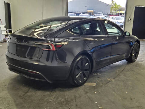 2025 Tesla Model 3 Long Range