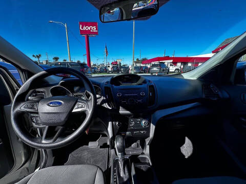 2017 Ford Escape S