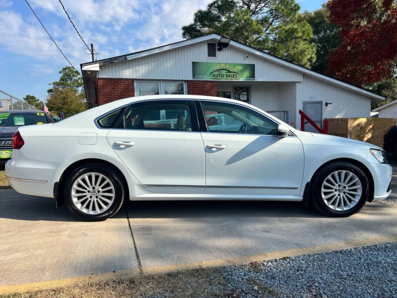 2017 Volkswagen Passat 1.8T SE
