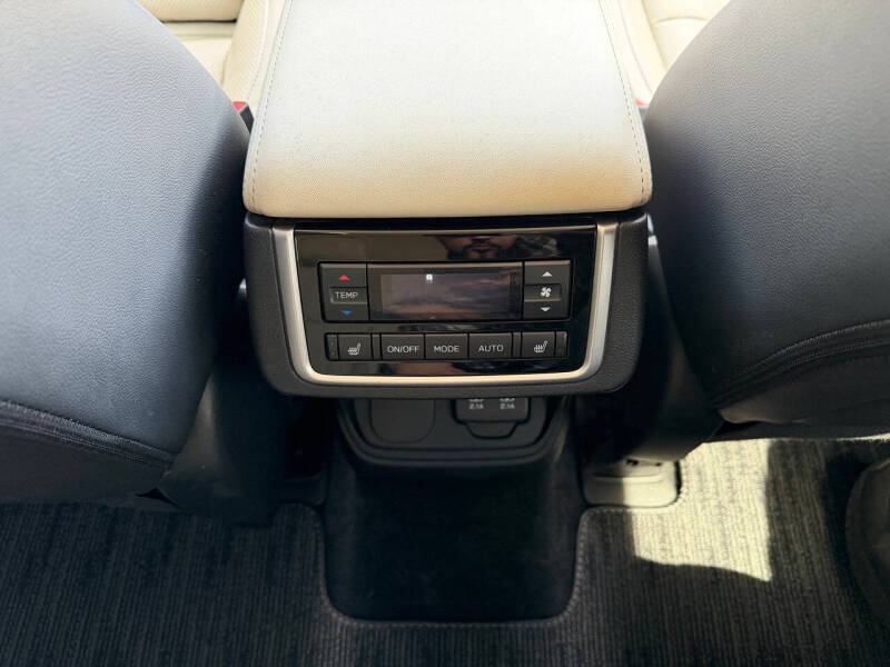 2020 Subaru Ascent Limited 8-Passenger