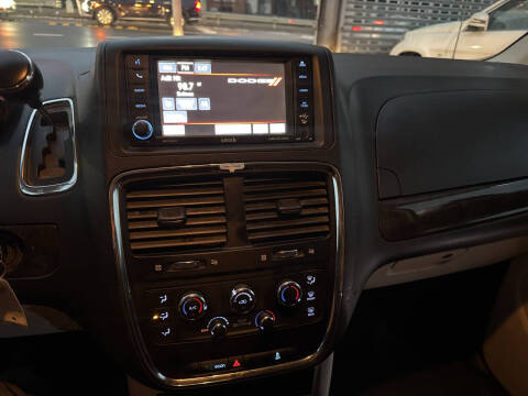 2017 Dodge Grand Caravan SE Plus