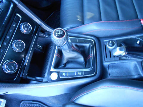 2015 Volkswagen Golf GTI S