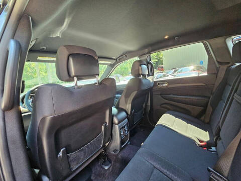 2017 Jeep Grand Cherokee Laredo