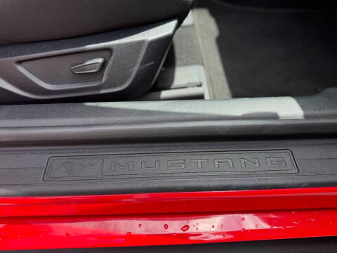 2020 Ford Mustang EcoBoost Premium