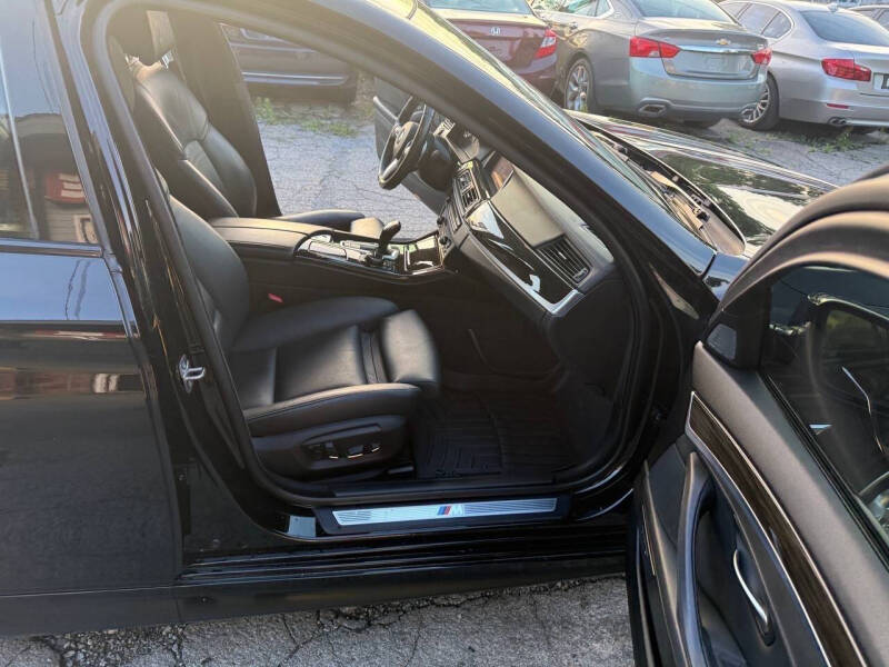 2015 BMW 5 Series 550i