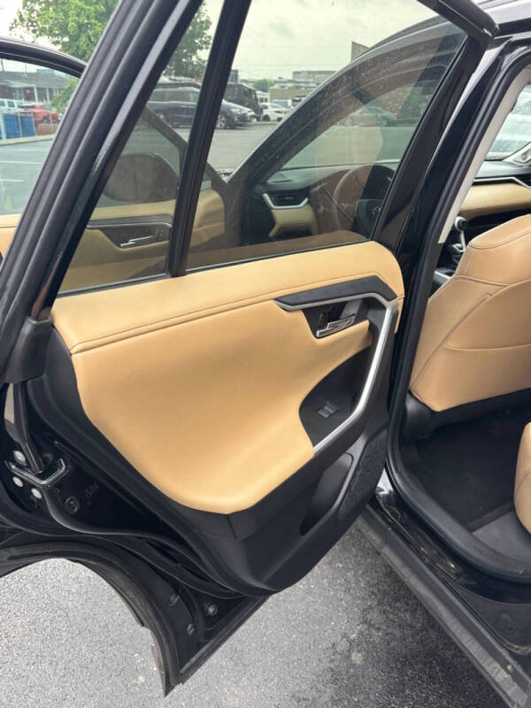 2023 Toyota RAV4 Limited