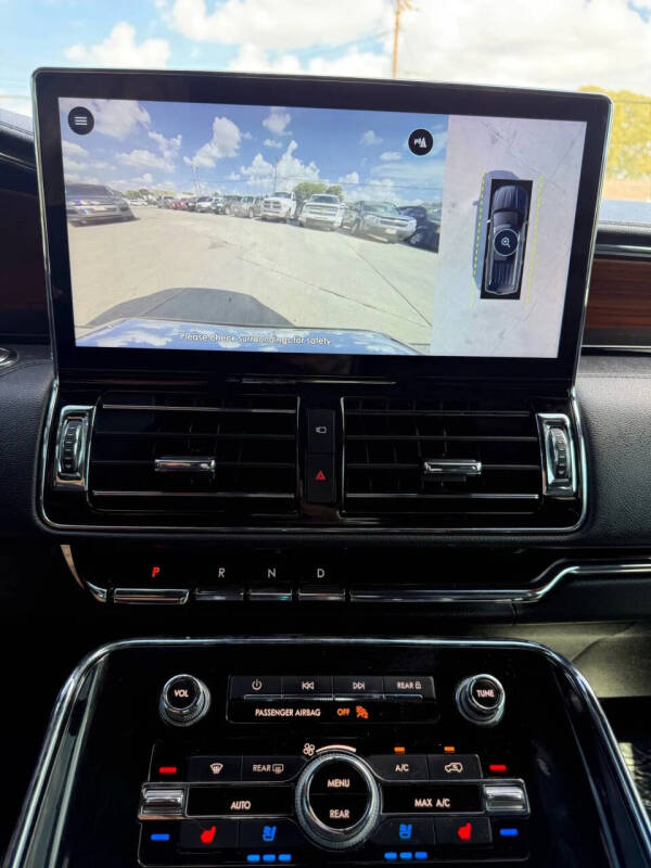 2022 Lincoln Navigator Reserve