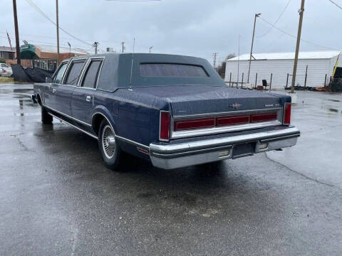 1982 Lincoln Town Car