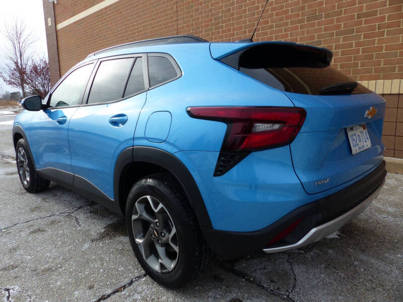 2025 Chevrolet Trax LT