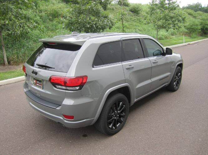 2020 Jeep Grand Cherokee Altitude