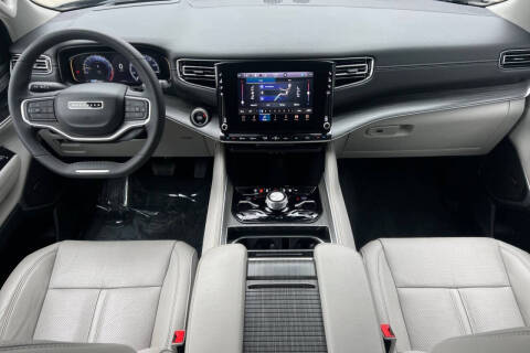 2023 Jeep Wagoneer Series III