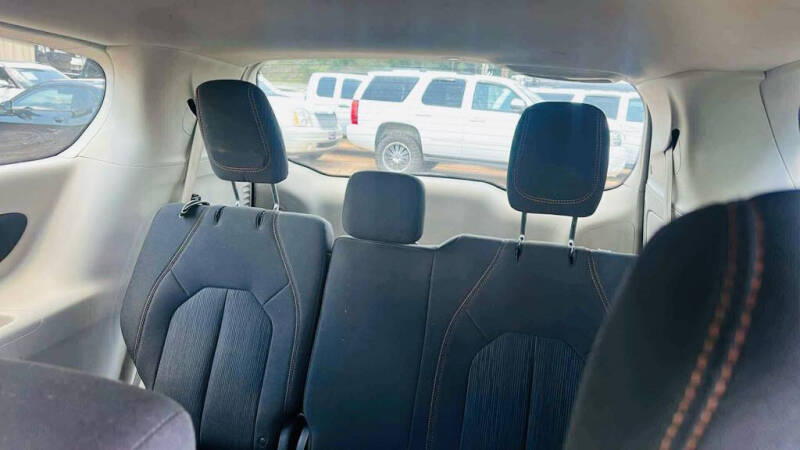 2018 Chrysler Pacifica Touring Plus