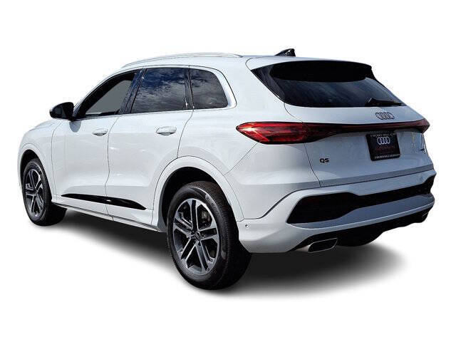 2025 Audi Q5 quattro Premium TFSI