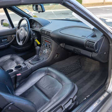 2001 BMW Z3 2.5i