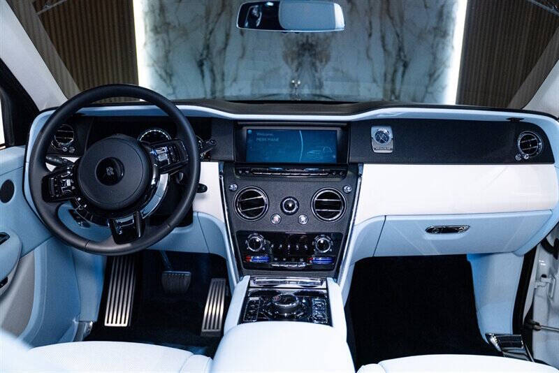 2023 Rolls-Royce Cullinan