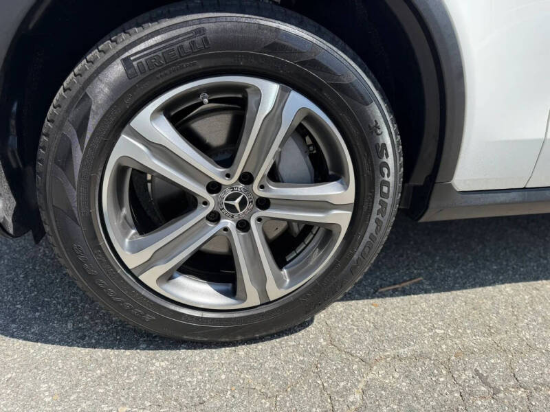 2019 Mercedes-Benz GLC GLC 300