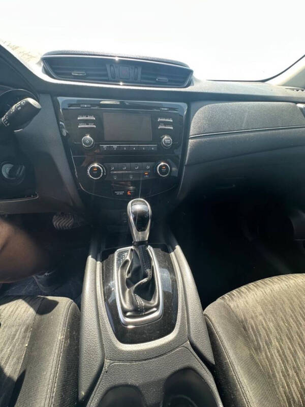 2017 Nissan Rogue