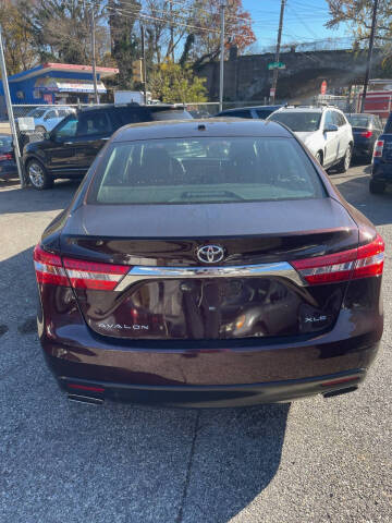 2013 Toyota Avalon XLE