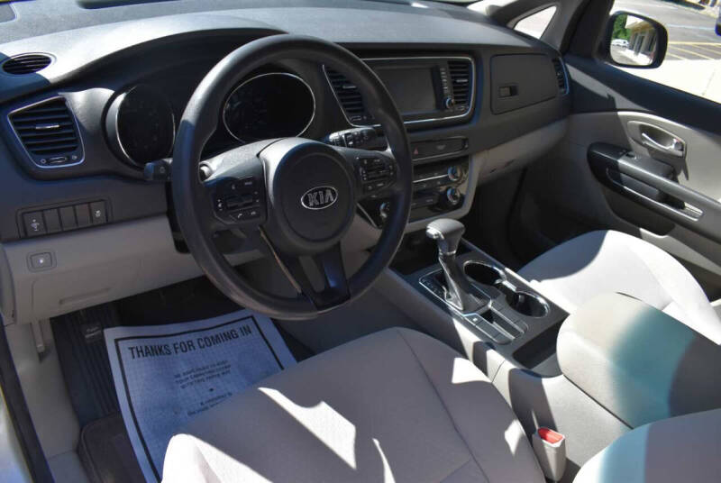 2019 Kia Sedona EX