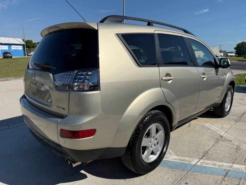 2008 Mitsubishi Outlander LS