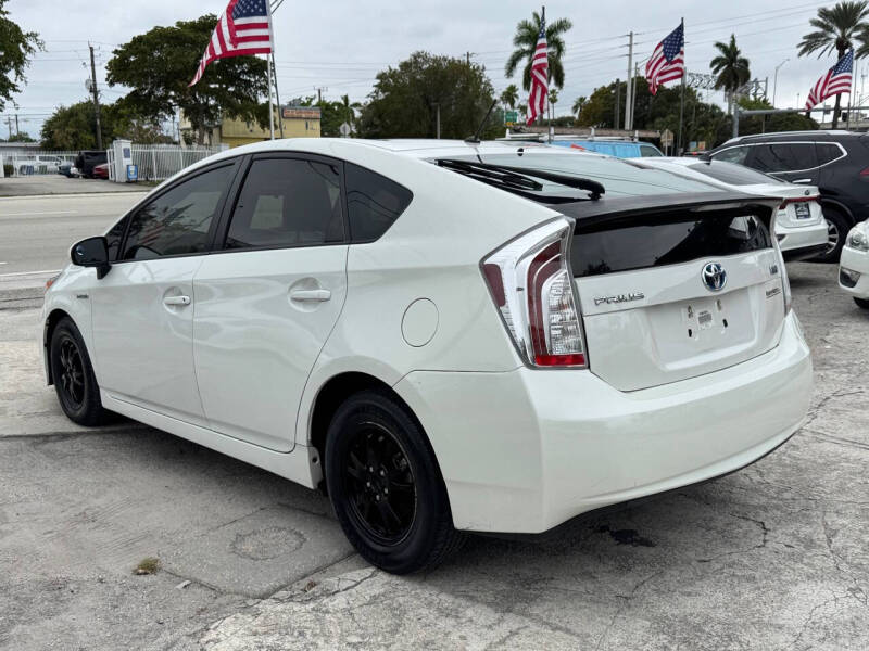 2012 Toyota Prius One