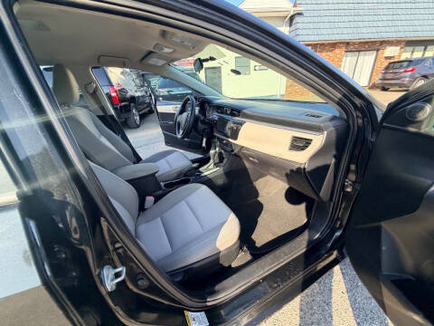 2014 Toyota Corolla LE