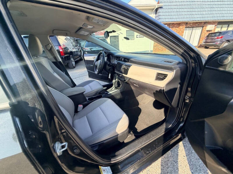 2014 Toyota Corolla LE