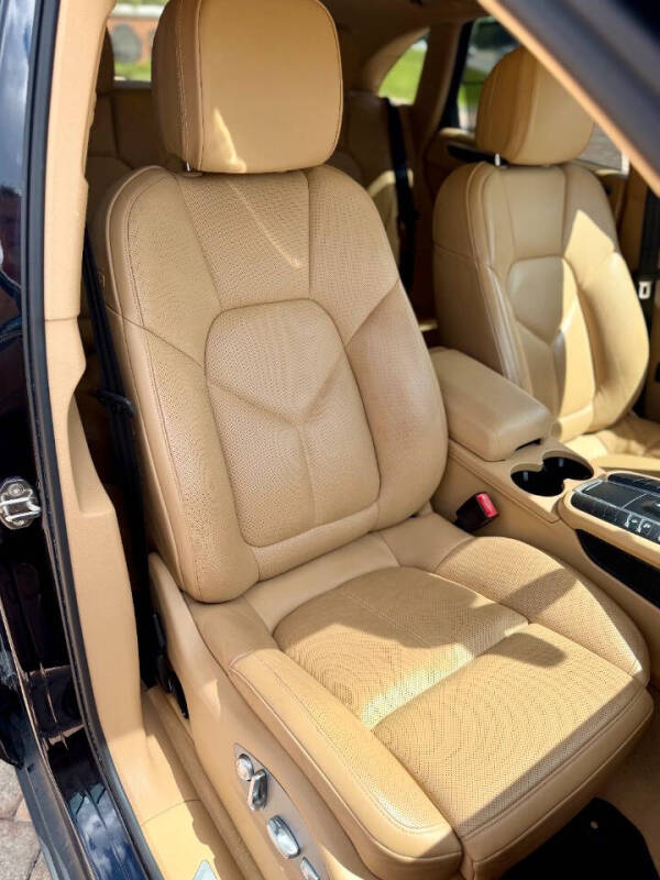 2015 Porsche Macan S