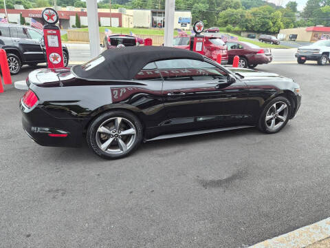 2016 Ford Mustang V6