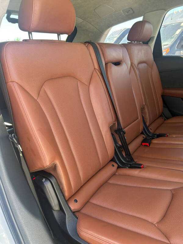 2021 Audi Q7 quattro Prestige 55 TFSI