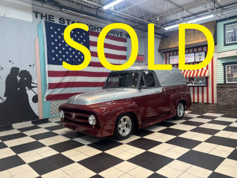1953 Ford F-100