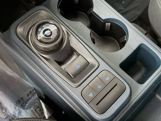 2024 Ford Maverick XL