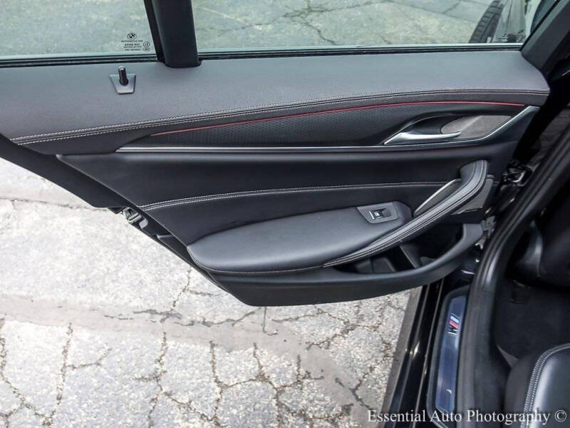 2021 BMW 5 Series M550i xDrive