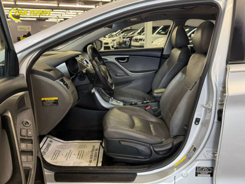 2012 Hyundai Elantra Limited